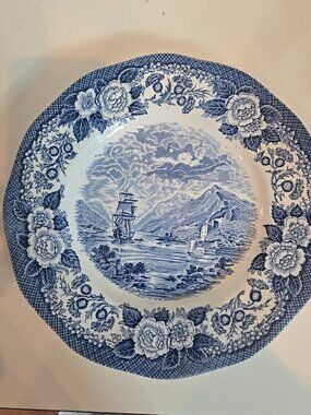 DINNER PLATE LOCHS OF SCOTLAND BLUE 10 " by Royal Warwick Crafted in England -A1